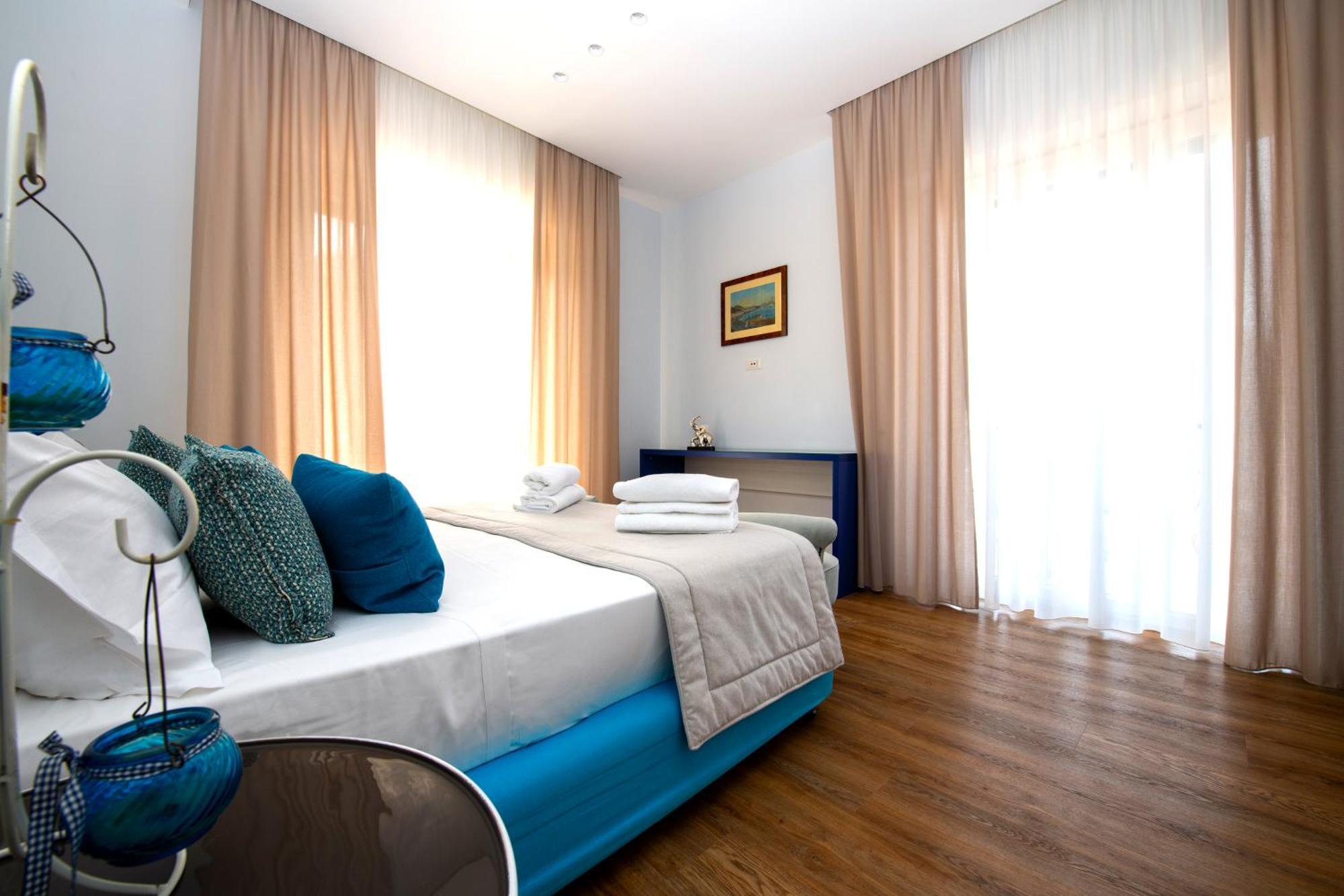Shabby Chic Seaview Apartments Castellammare di Stabia Exterior photo