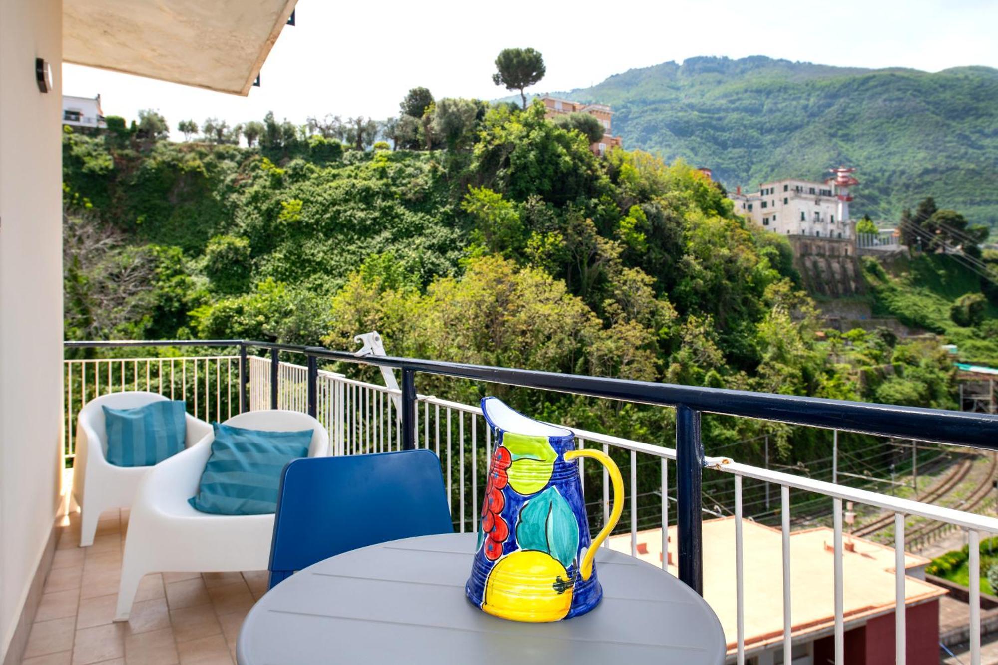 Shabby Chic Seaview Apartments Castellammare di Stabia Exterior photo